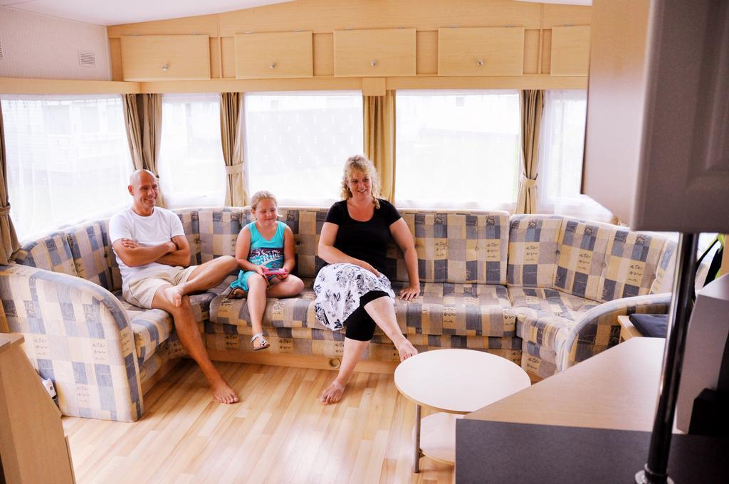 Oostappen Vakantiepark Riviera Beach Биддингхёйзен Номер фото