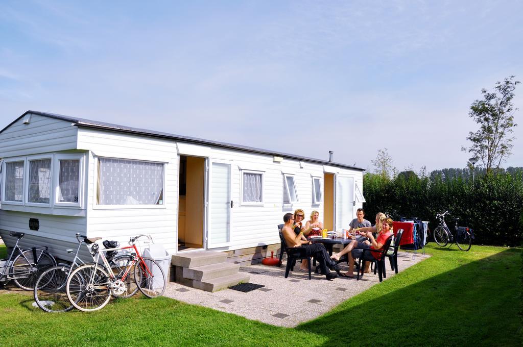 Oostappen Vakantiepark Riviera Beach Биддингхёйзен Номер фото
