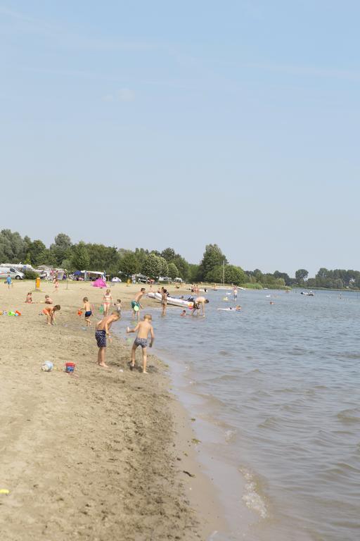 Oostappen Vakantiepark Riviera Beach Биддингхёйзен Экстерьер фото
