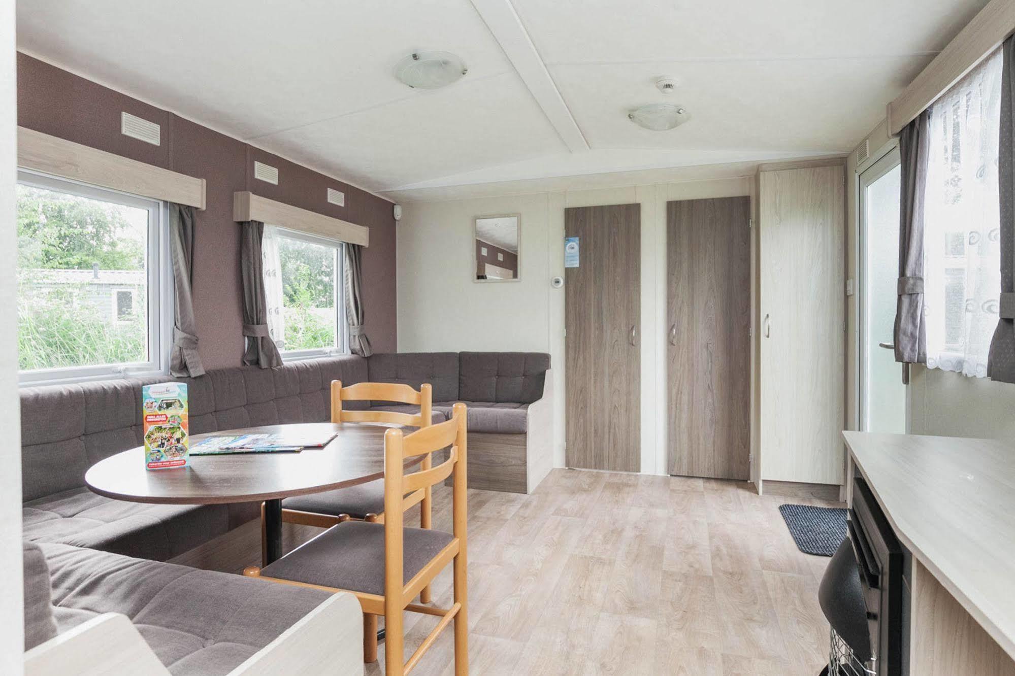 Oostappen Vakantiepark Riviera Beach Биддингхёйзен Экстерьер фото