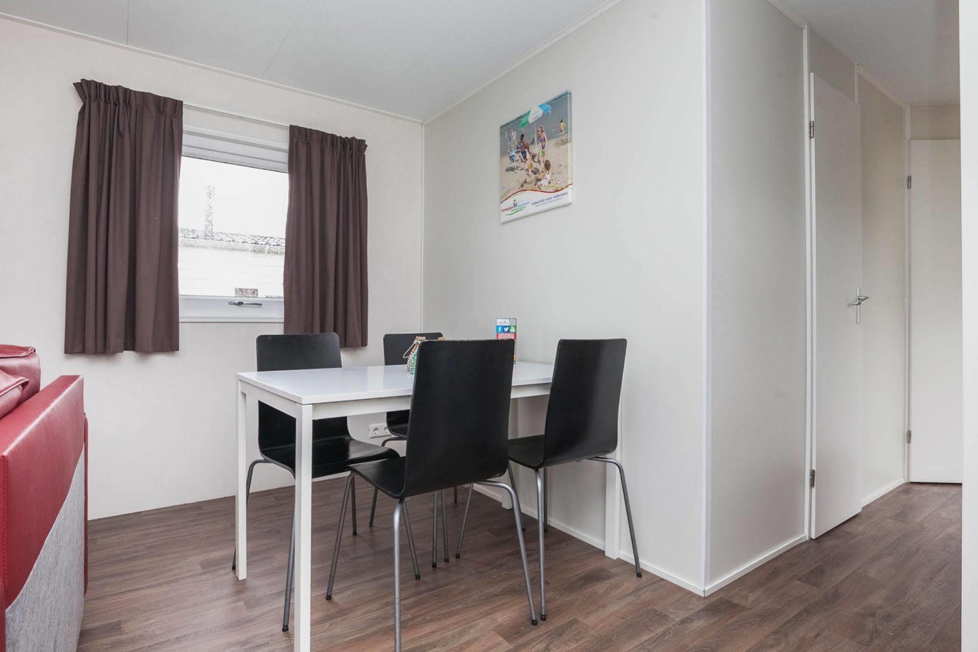 Oostappen Vakantiepark Riviera Beach Биддингхёйзен Экстерьер фото